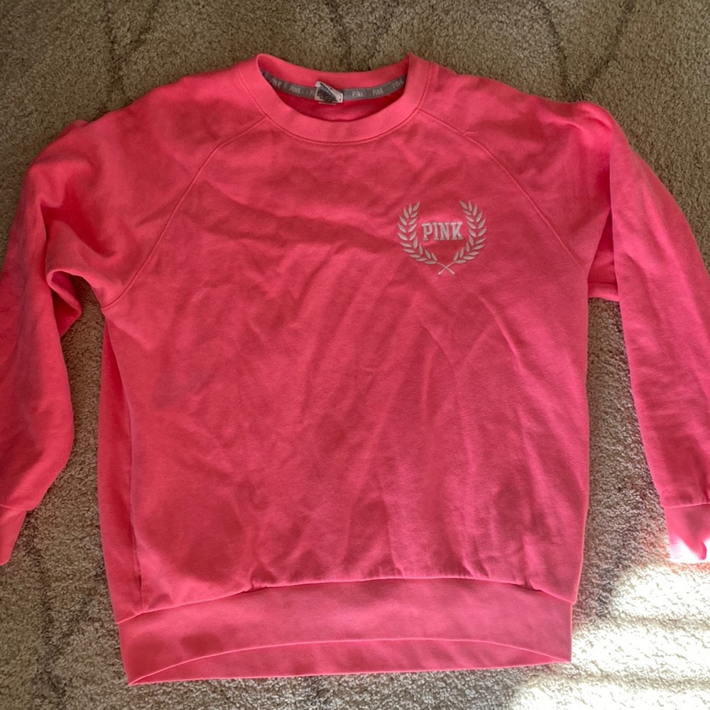 VS Pink Crewneck